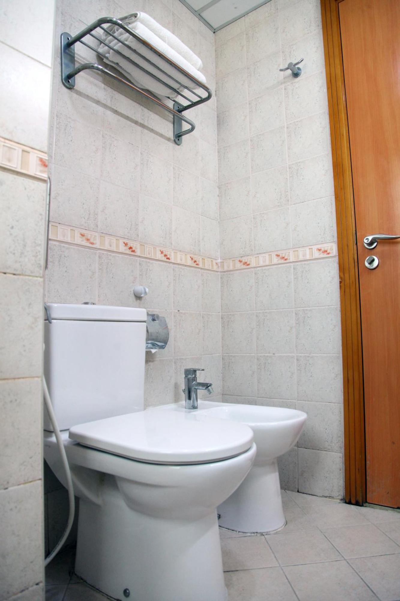 Ruwi Hotel Apartments, Sharjah Exterior photo