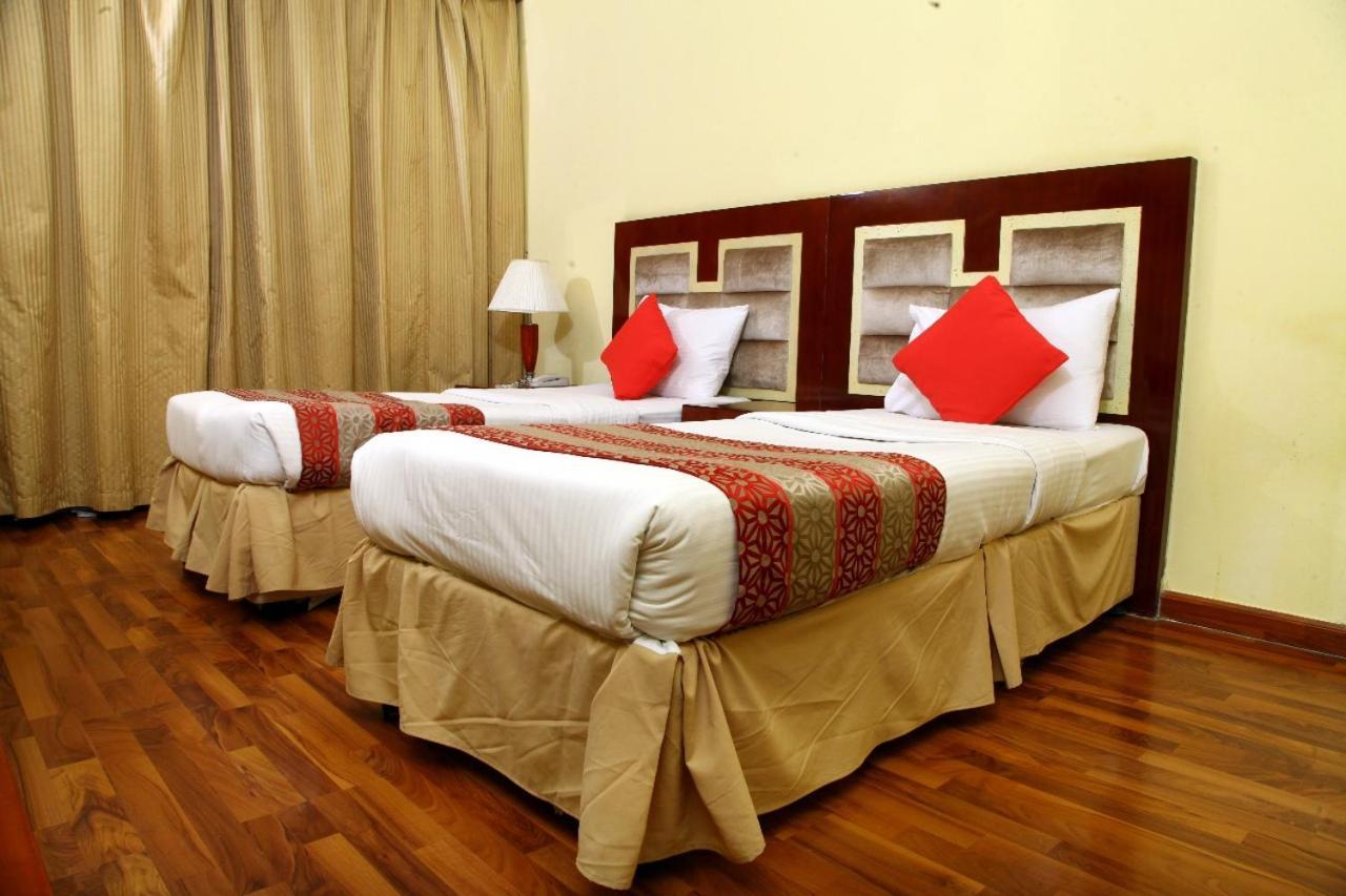 Ruwi Hotel Apartments, Sharjah Exterior photo