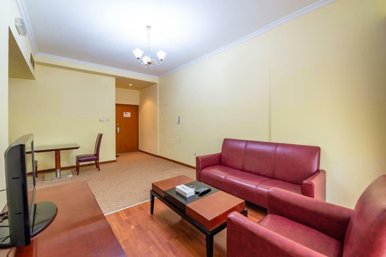 Ruwi Hotel Apartments, Sharjah Exterior photo
